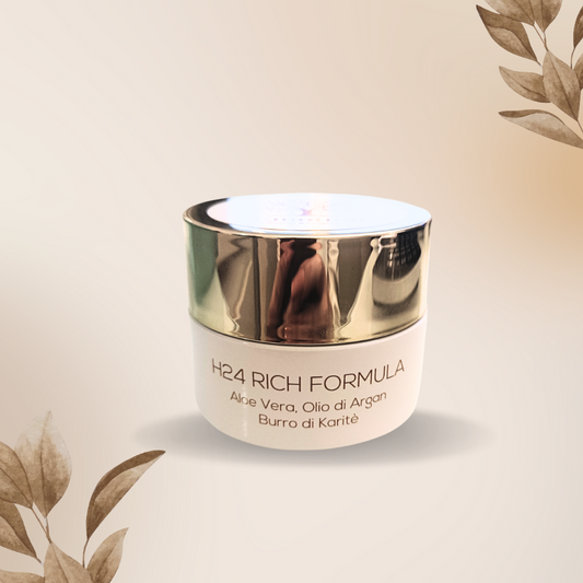 Crema Rich Formula h24 super idratante, assorbimento rapido,non unge